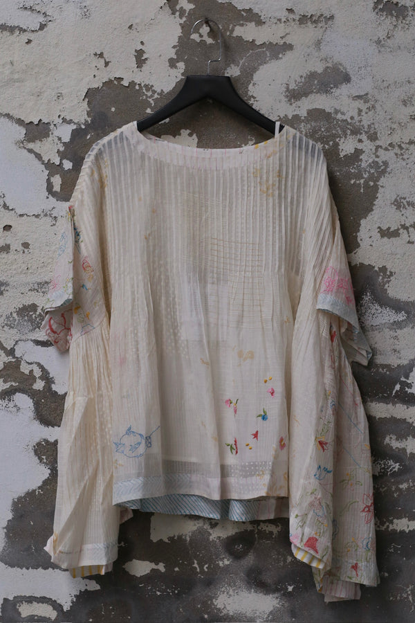 EKA 25 Spring/Summer Oversized Round Neck Splicing Top EKA-SS/25/06/CAI-ECRU